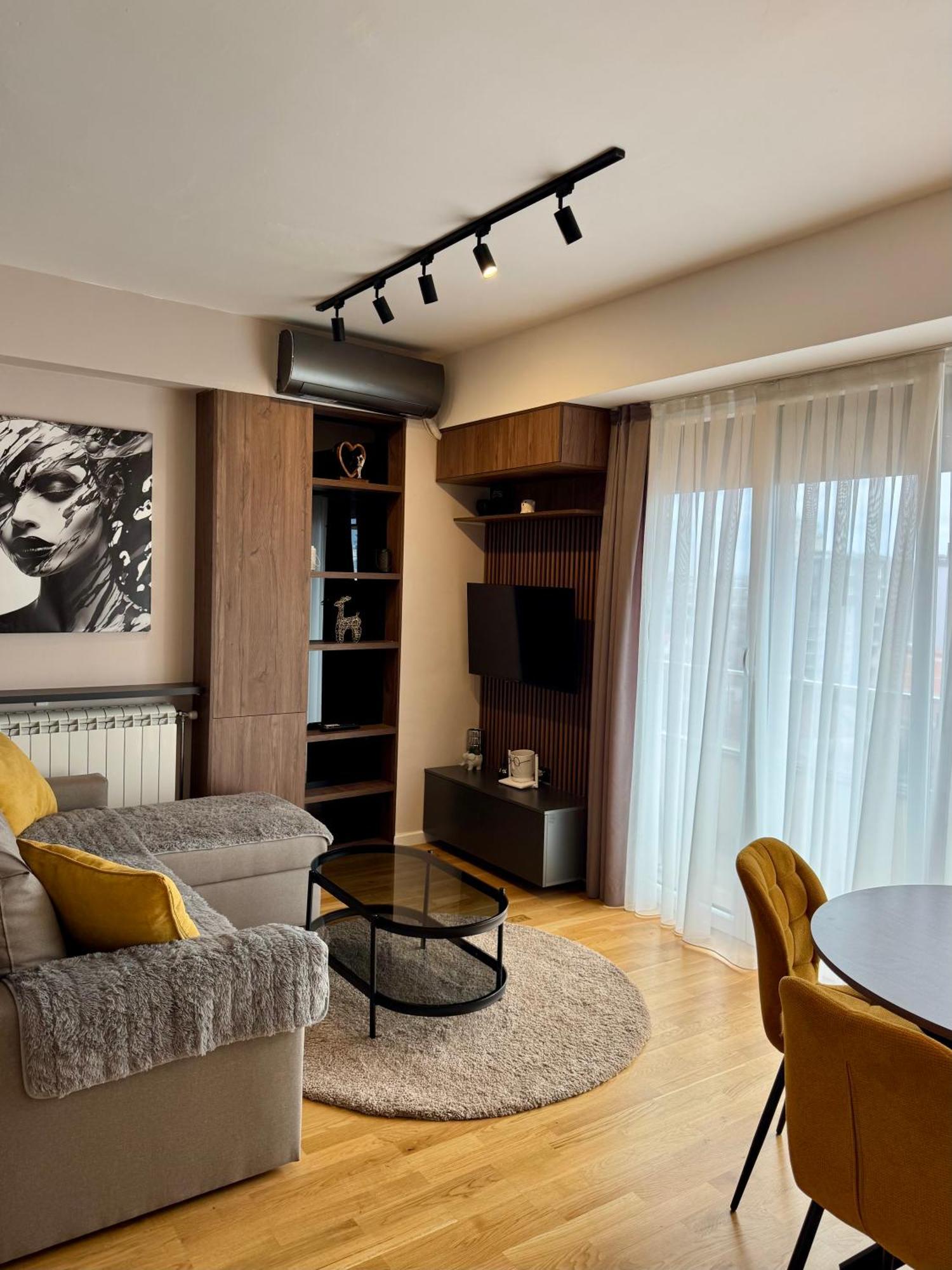 Downtown Riverside Apartments Skopje Exteriér fotografie